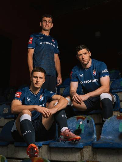 Dinamo Zagreb_4th_01a.jpg